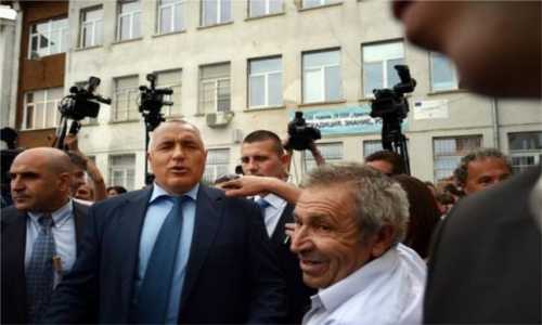 Bulgaria, Borisov di nuovo al governo tra brogli e stallo all'italiana