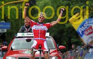 Giro d'Italia 2013, Maksim Bel'kov vince la 9^ tappa [VIDEO]