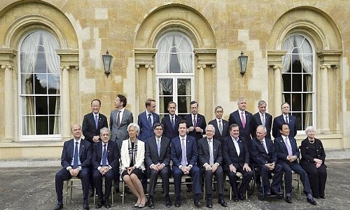 Vertice G7: politica monetaria e austerità al centro dell'incontro di Aylesbury