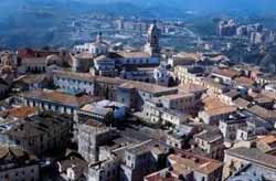 Mellace - Fin tanto che il medico studia l?ammalato se ne va