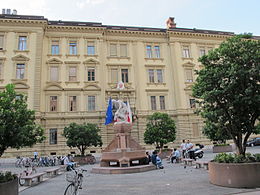 Bolzano, resi pubblici gli stipendi dei dirigenti