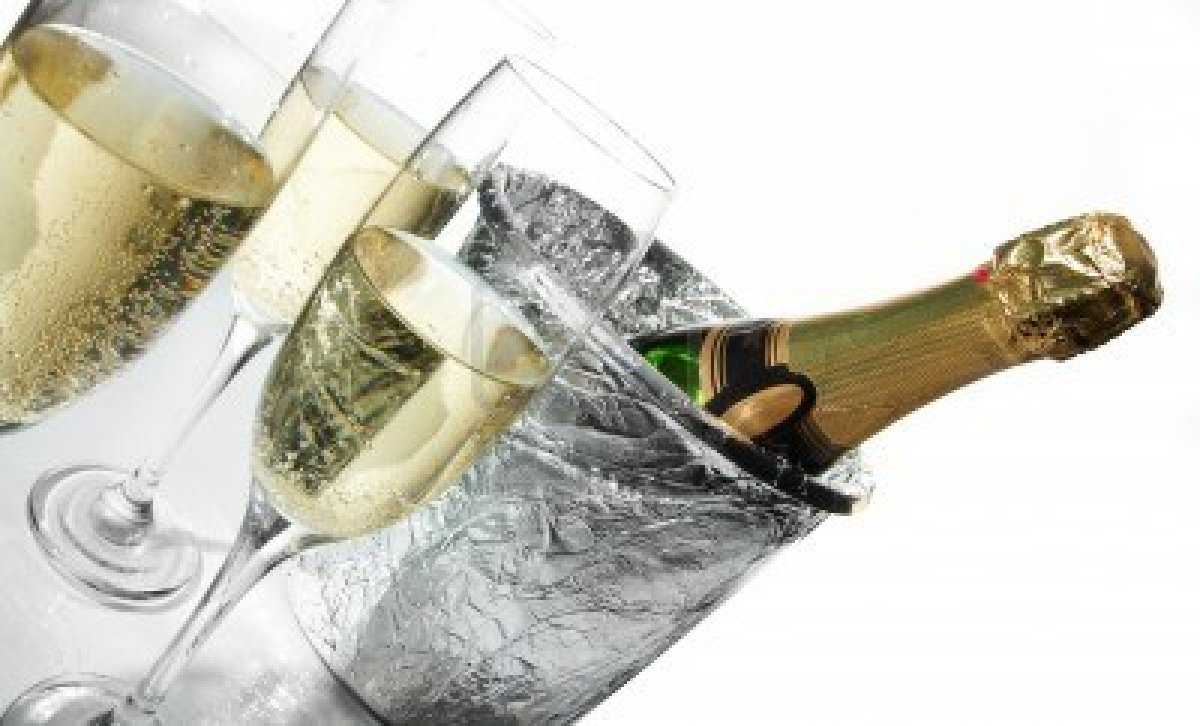 Spumante e Champagne: elisir contro Alzheimer