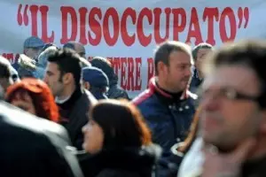 Istat, monito sulla disoccupazione: «Continuerà a salire nel 2014»