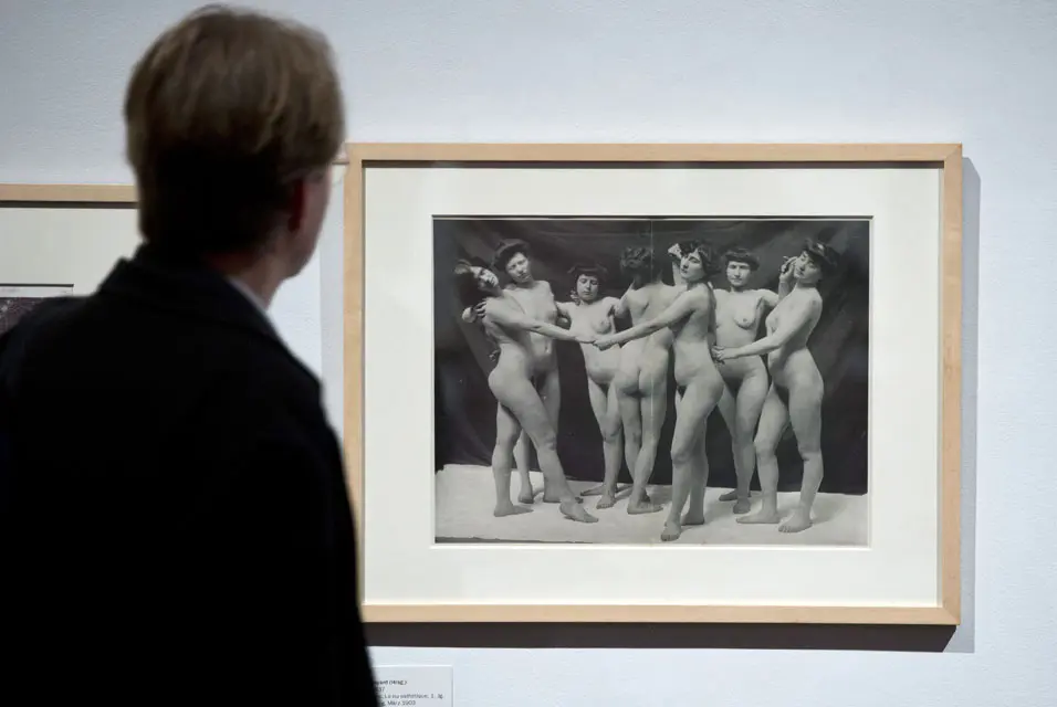 Berlino: mostra fotografica sul nudo dei primi del '900