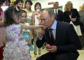 Medici contro Putin: no alla legge anti-Magnitsky e via alle adozioni negli Usa