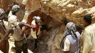 Crolla miniera in Sudan: sessanta morti tra le macerie