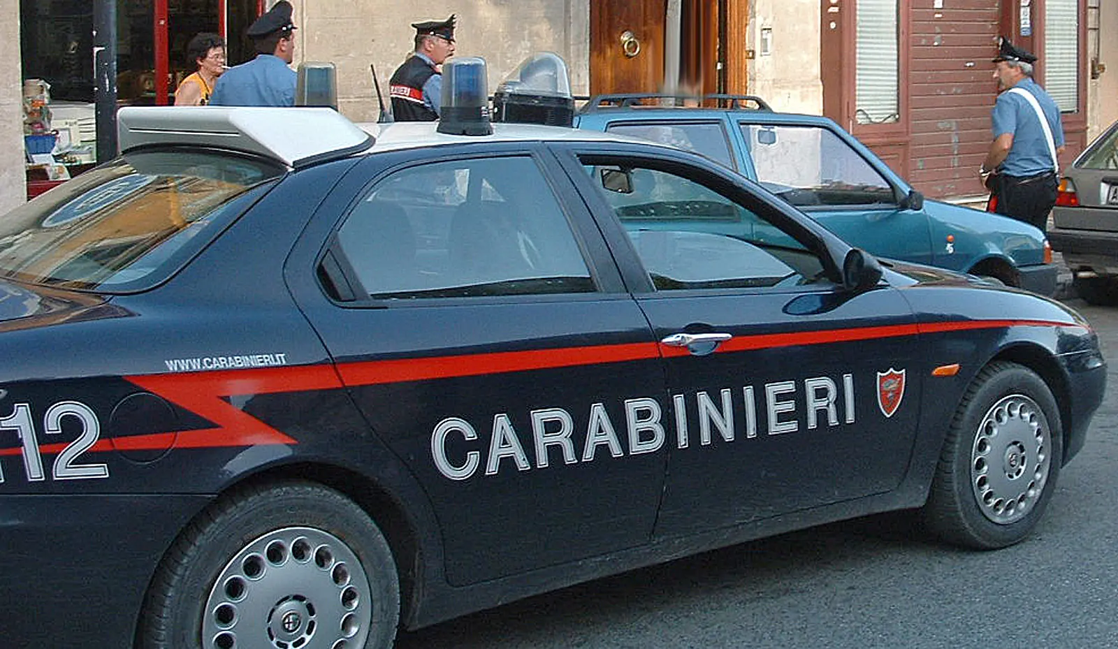 Frattamaggiore: un uomo accoltella moglie e suocera, arrestato