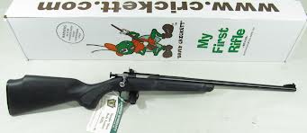 Fratellino di 5 anni uccide la sorellina con un "fucile per bambini"