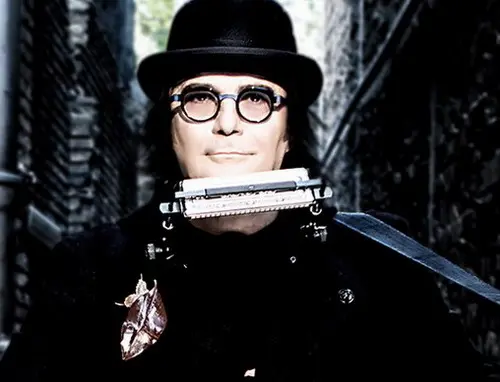 Renato Zero conquista Roma con "Amo Tour"