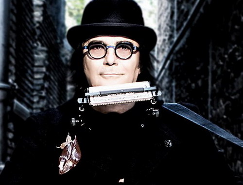 Renato Zero conquista Roma con "Amo Tour"