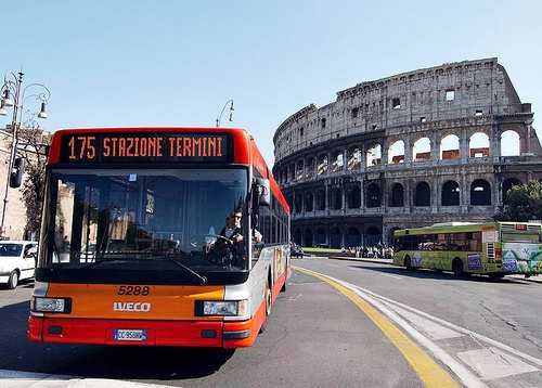 #25aprile, le deviazioni dei bus a Roma per il giorno della Liberazione