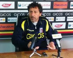 Calcio: Catanzaro, il nuovo tecnico giallorosso fa il punto sulla squadra e sul campionato [VIDEO]