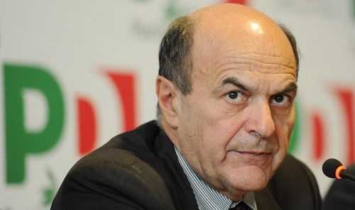 «Uno su quattro ha tradito», Bersani annuncia le sue dimissioni