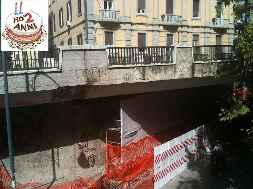 Napoli, via Cilea: triste anniversario per il ponte da due anni "a mezzo servizio"