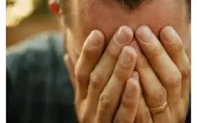 Bari, imprenditore si impicca per troppi debiti