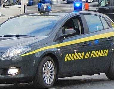 In Calabria un falso finanziere è stato denunciato dalla Guardia di Finanza
