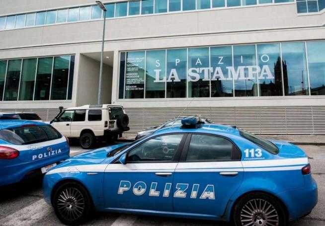 Torino, pacco bomba a La Stampa: indaga la Digos