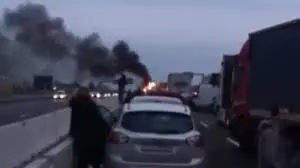 Como, sull'autostrada A9: commando assalta portavalori