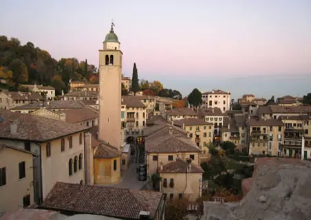 Asolo minacciata dal cemento, cittadini in piazza