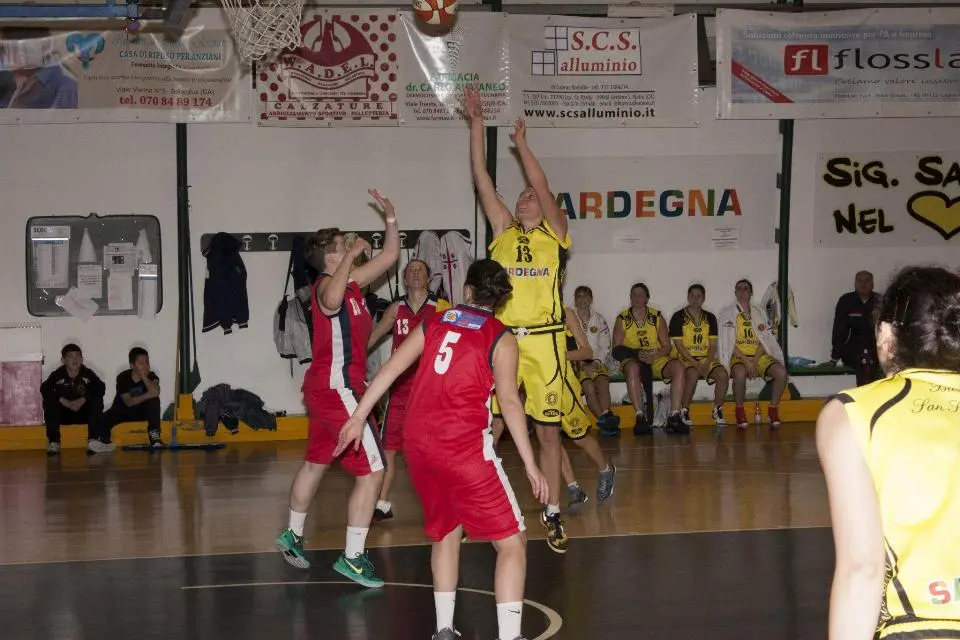 Basket A2 femminile: il San Salvatore Selargius batte il Biassono in gara 1 play out