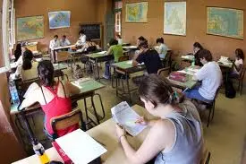 In un liceo di Grosseto decide la sorte chi avrà lo stipendio