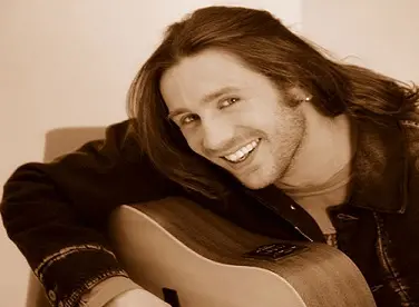 Povia in concerto a Roma