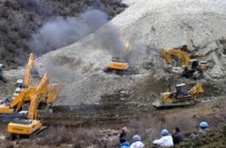 Tibet: 83 minatori sepolti da una frana