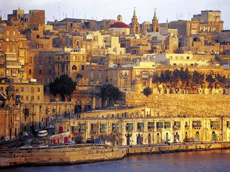 Malta: un'italiana stuprata dal branco