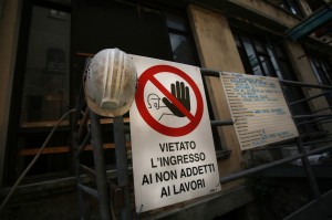 Milano, amianto nelle scuole: parte l'inchiesta della Procura