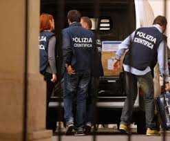 Perugia: 24enne ucciso a letto, ferita la fidanzata