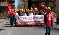 Palermo: operai e disoccupati del settore edile scendono in piazza
