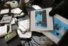 Roma: trovato in possesso di filmati pedopornografici, arrestato bancario
