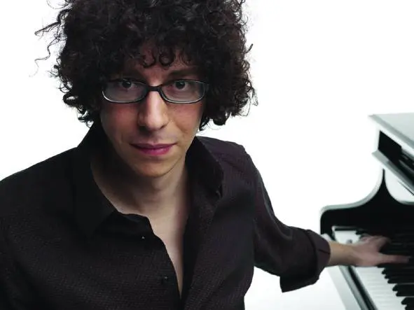 Giovanni Allevi al Teatro Filarmonico il 15 aprile
