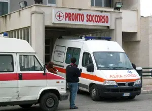 Ragazzo litiga con coetaneo e finisce in coma