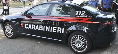 Colpo in banca sventato dai clienti