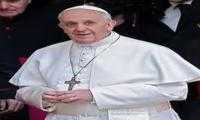 Papa Francesco non si smentisce, rinuncia ai suoi privilegi