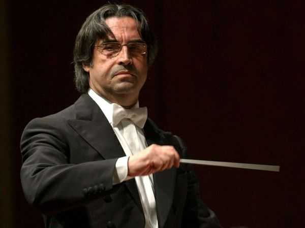 Laurea honoris causa a Riccardo Muti, il rettore: Modello di cultura napoletana