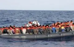 77 migrati giunti a Lampedusa nelle prime ore del mattino