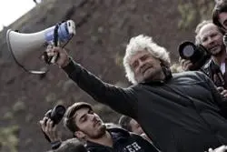 Grillo: "No alleanza col Pd o mi ritiro dalla politica"