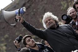 Grillo: "No alleanza col Pd o mi ritiro dalla politica"
