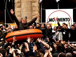 M5S: il 15 "processione" dal Colosseo al Parlamento.  E addio ai portaborse
