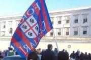 Cagliari: corteo dei supporters rossoblù per la questione stadio