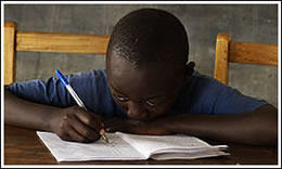 "Sostegno a distanza", la solidarietà degli italiani si fa strada