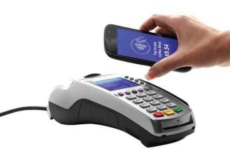 Pagamenti online: lo smartphone sarà la nuova carta di credito
