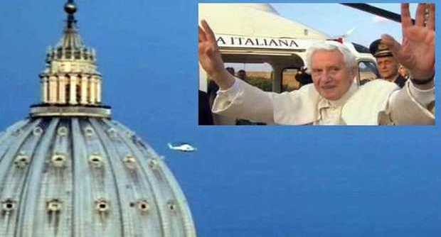 Benedetto XVI, arrivato a Castel Gandolfo. Il suo ultimo saluto da Papa: «Grazie di cuore» [Video]