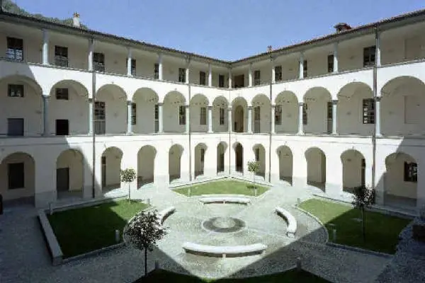 Accordo internazionale tra le Università di Como e Sofia