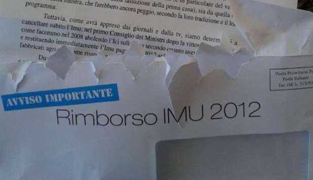 Restituzione dell'Imu, Berlusconi: «Mantengo le promesse a differenza degli altri»