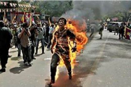 Tibet, continuano le immolazioni contro la Cina