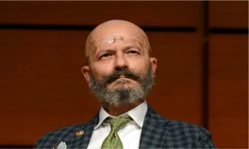 Giannino si dimette da presidente di Fare, ma resta candidato premier