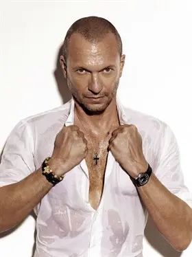Biagio Antonacci sfida l'America con il suo ultimo album